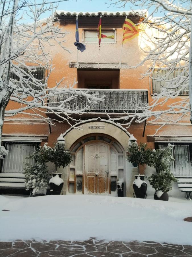 Hotel Suiza Брончалес Экстерьер фото
